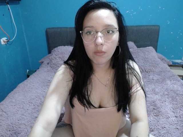 Снимки Dalillafiore lovense on Play with me I'm at home bored