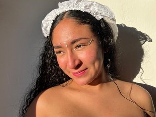 Еротичен видео чат Lexiiee11