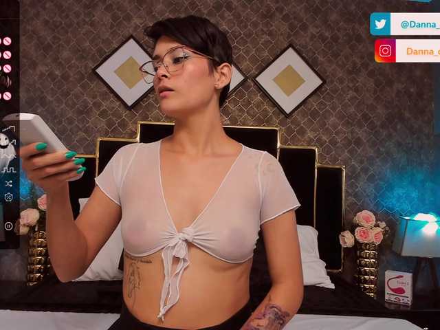 Снимки DannaCartier I'm Danna✨ All requests are full in private(discussed in pm) ❤put love!REMEMBER FOLLOW ME IN IGTW: danna_carter_ #Latina #pvt #lovense #Toys #bigass remain @remain of @total (PAINTBODY SHOW AT @total) TY FOR YOUR @sofar Tks