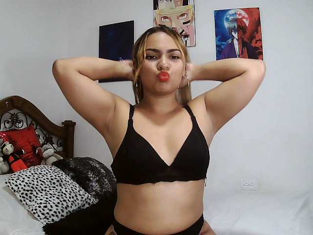 Снимки DannaStyles Show tits #Bigass #young #latina #ass #cum #squirt #Curvy #Ass #New