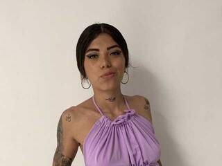 Еротичен видео чат Dannyevan