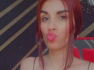 Еротичен видео чат DaphneTaylor