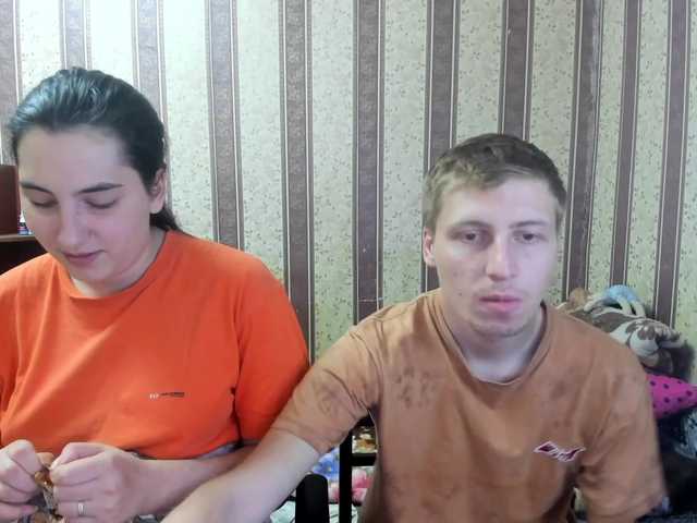 Екранни снимки на излъчване Evily_Darien