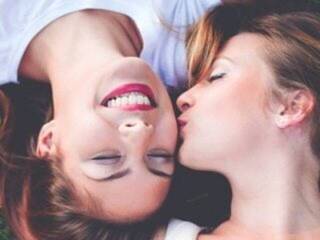 Еротичен видео чат DarkBluBlu