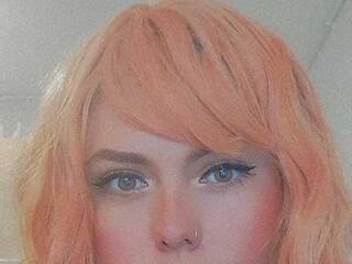 Еротичен видео чат DarkChloe