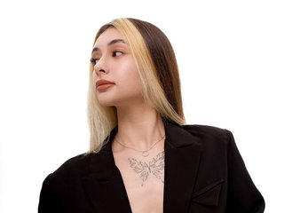 Еротичен видео чат DarlaBelle