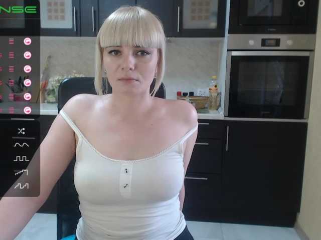 Екранни снимки на излъчване _-Dasha-_