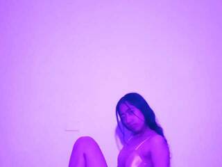 Еротичен видео чат DayanDreamsJM