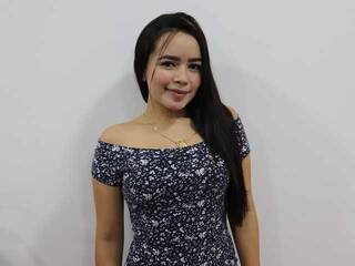 Еротичен видео чат DebbieJohnson