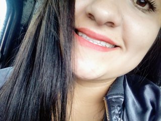 Еротичен видео чат Debielehee