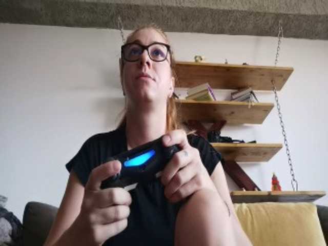 Екранни снимки на излъчване DeeanaEvans