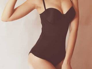 Еротичен видео чат Delicioustitssss