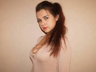 Еротичен видео чат delickasan