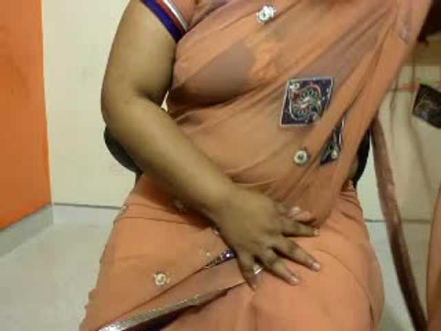 Екранни снимки на излъчване indian_kiss