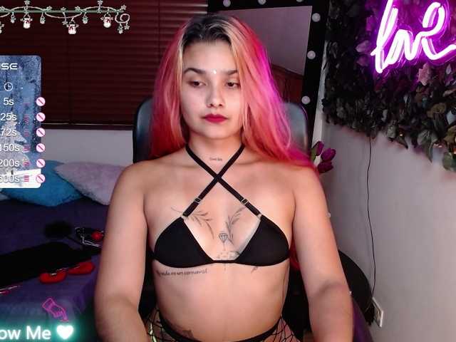 Снимки DestinyHills Is Time For Fun So Join Me Now Guys Im Ready If You Are For my studies 1000 Tokens Pvt On ❤