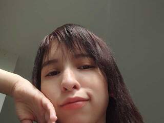 Еротичен видео чат DollAmmy