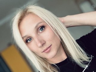 Еротичен видео чат DikijTushkanchik