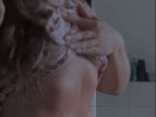 Еротичен видео чат Dilarry