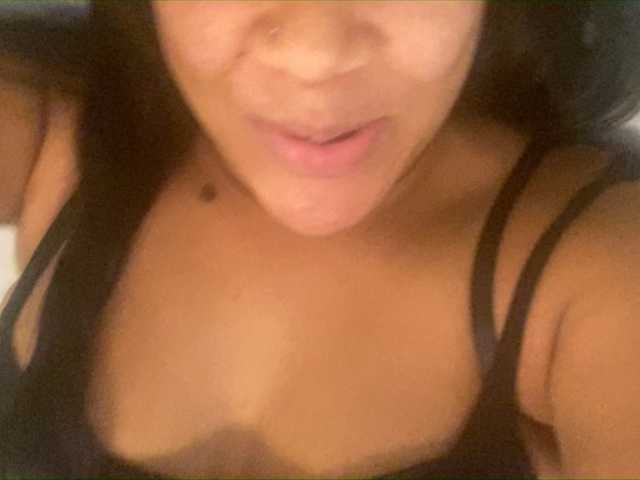 Екранни снимки на излъчване Dolcebae