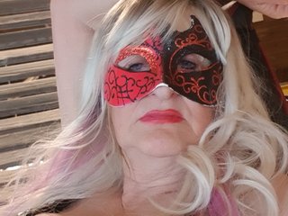 Еротичен видео чат MissLuluDivine