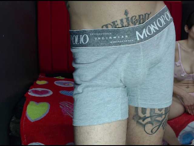 Екранни снимки на излъчване Dorethebitch