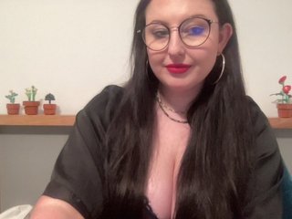 Еротичен видео чат DorothyKiss