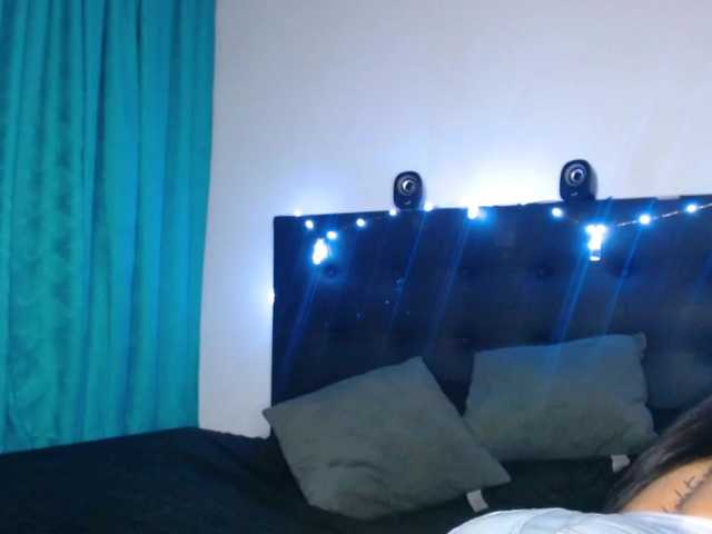 Екранни снимки на излъчване Dreamgirl777