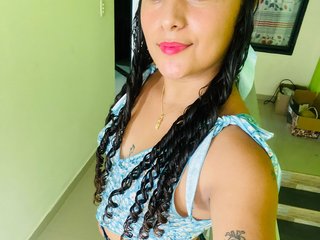 Еротичен видео чат Dulcemelissa777
