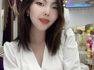 Еротичен видео чат DzhuZong