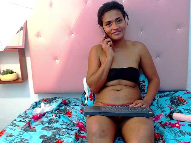 Екранни снимки на излъчване Ebony9