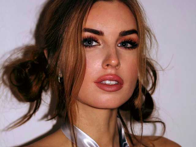 Снимка на профила ElenaStrawberry