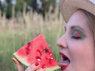 Еротичен видео чат Elenika-hot