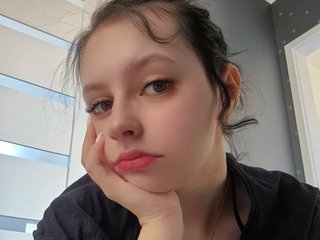 Еротичен видео чат ElianaFlirt