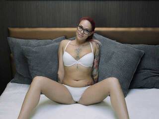 Еротичен видео чат ElinaRubels