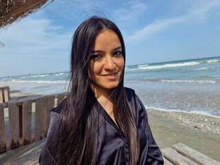 Еротичен видео чат Eliyen