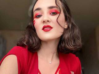 Еротичен видео чат Ella--Lil