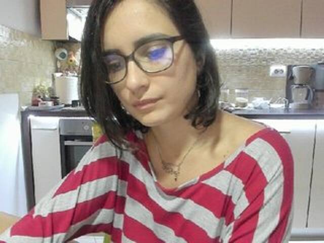 Екранни снимки на излъчване Ellarouge