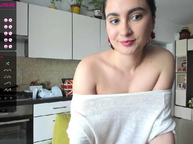 Екранни снимки на излъчване Ellarouge