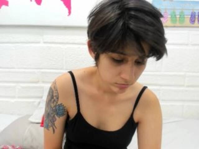 Екранни снимки на излъчване Elliot-ferri