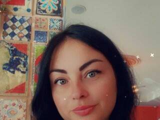 Еротичен видео чат Ellisha-Ellis