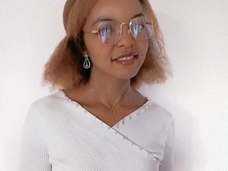 Еротичен видео чат ELODIE12