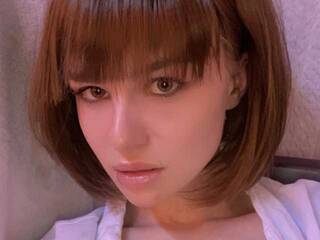 Еротичен видео чат ElviraNichols