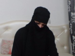 Екранни снимки на излъчване ElyshaArabian