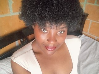 Еротичен видео чат EmiliAddams