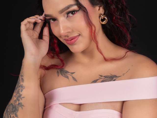 Снимка на профила Emily-Foxyy
