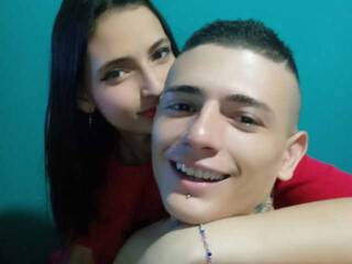 Еротичен видео чат Emily-manzon