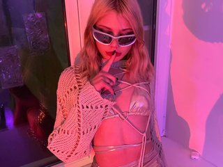 Еротичен видео чат Emily_Blush