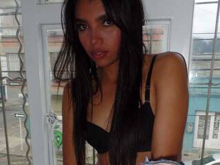 Еротичен видео чат emilyharber