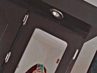 Еротичен видео чат Emma-Erotic