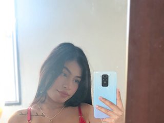 Еротичен видео чат EmmaaWhite